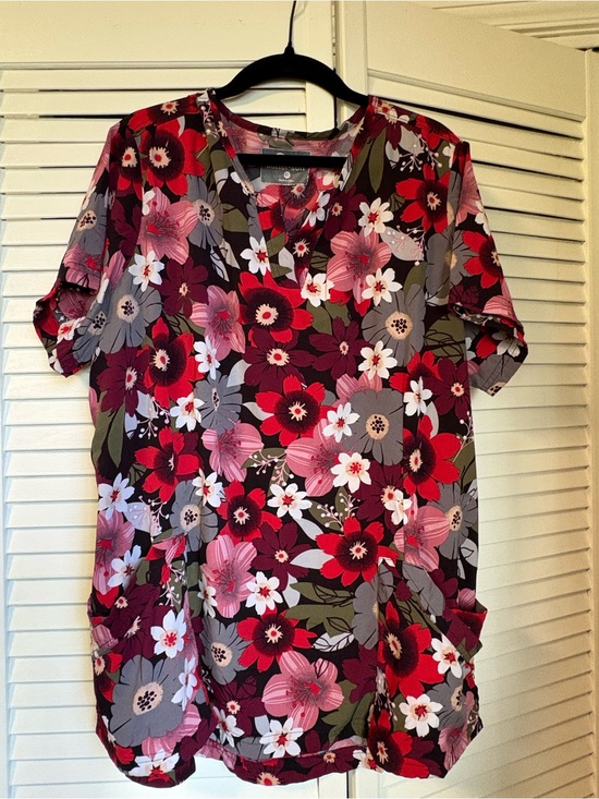 Butter Tops - Butter-Soft Floral Scrub Top - Pink, Red & Olive